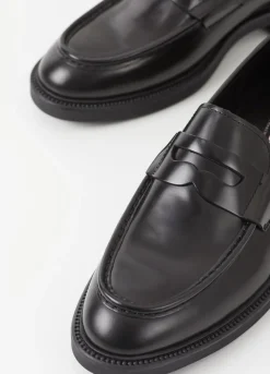 Juhlakengät<Vagabond Alex M Loafer Musta Kiillotettu Nahka