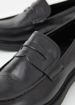 Kengät<Vagabond Alex W Loafer Musta Nahka
