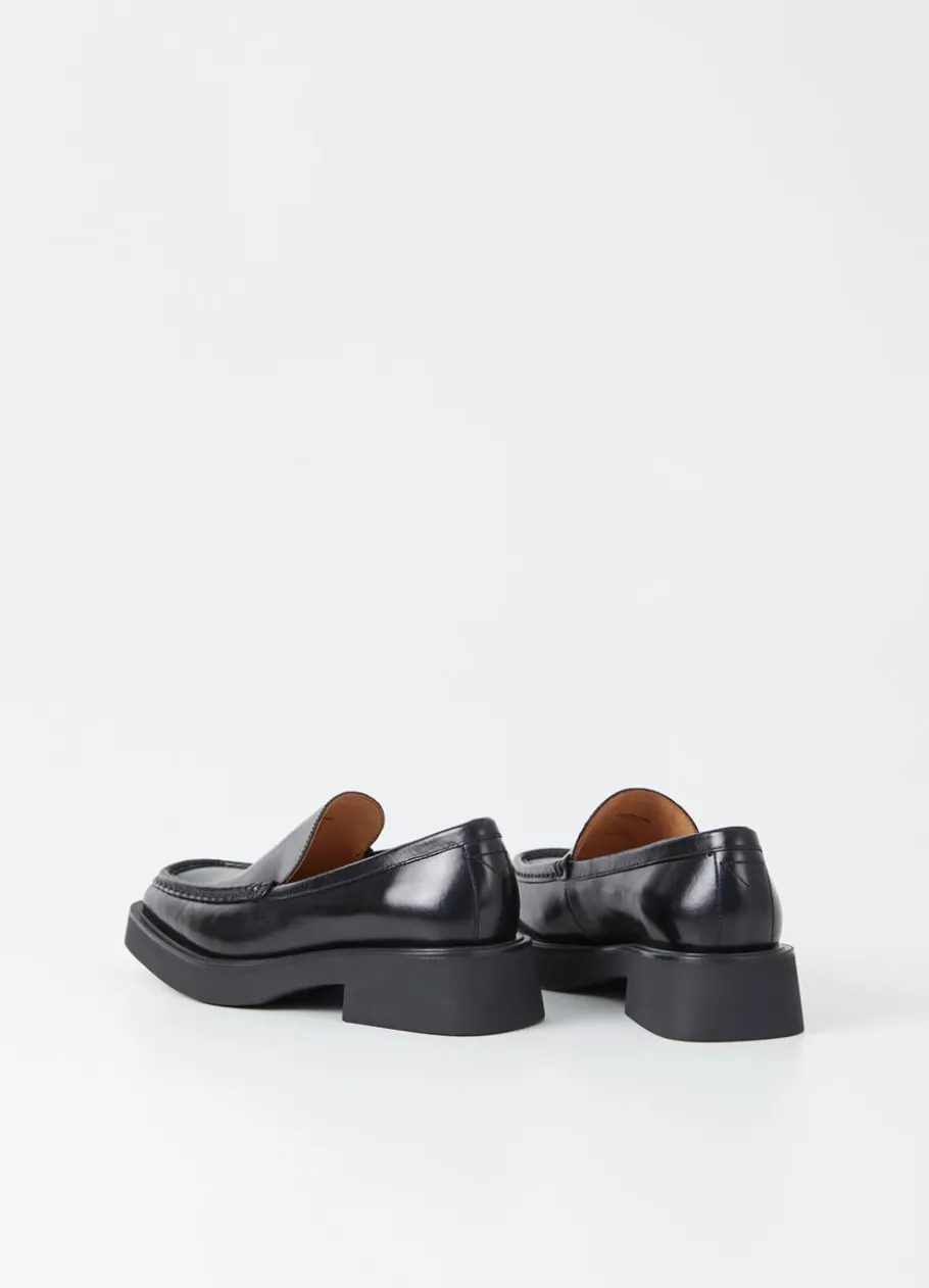 Kengät<Vagabond Carmen Loafer Musta Nahka