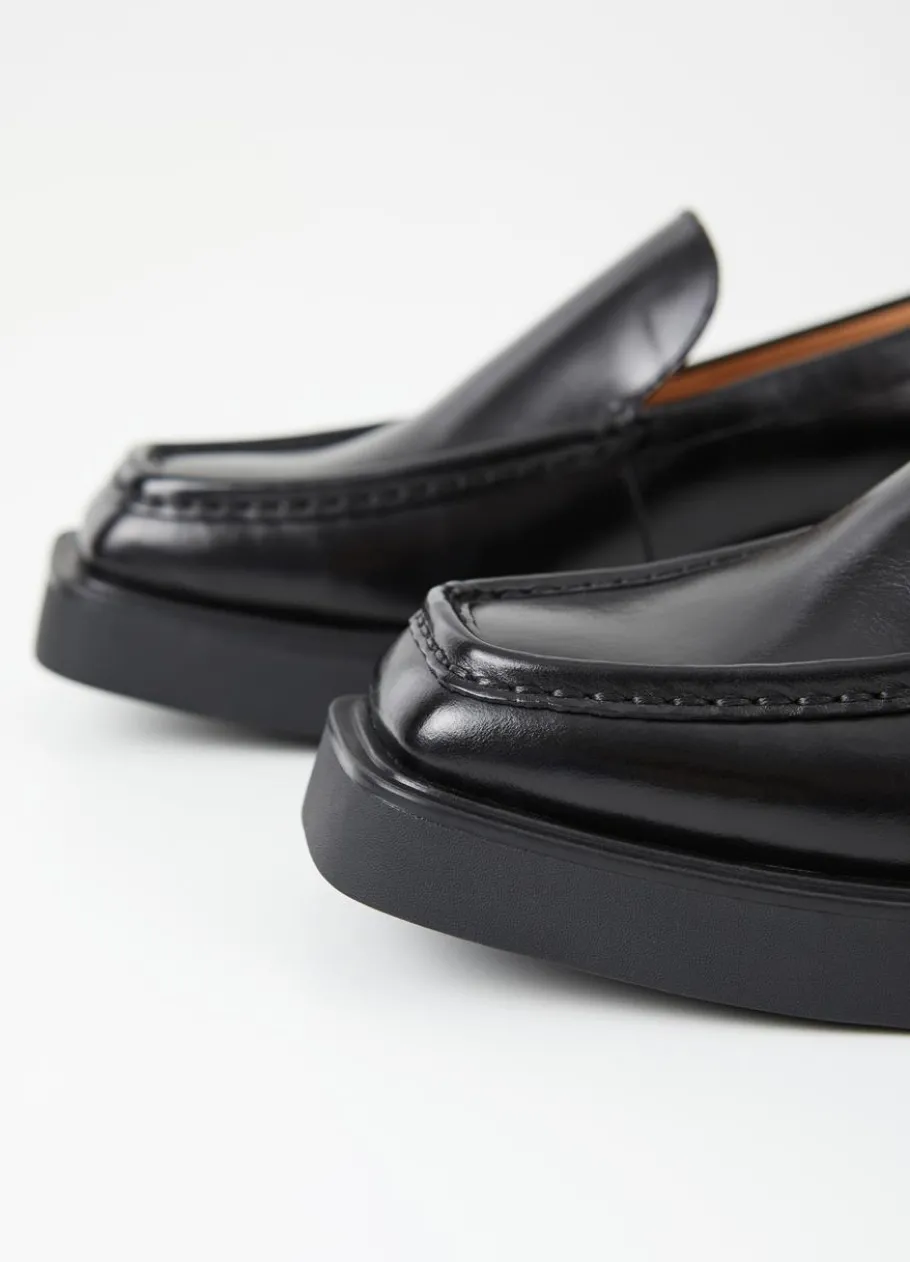 Kengät<Vagabond Carmen Loafer Musta Nahka