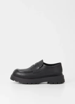 Loaferit<Vagabond Jeff Loafer Musta Nahka