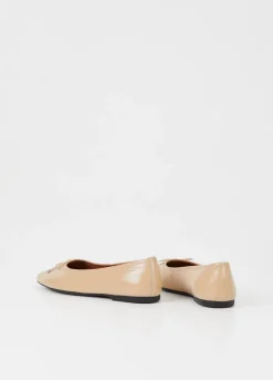 Kengät<Vagabond Jolin Kengät Beige Patentoitu Nahka