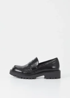 Kengät<Vagabond Kenova Loafer Musta Patentoitu Nahka