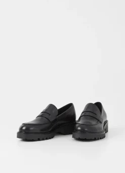 Kengät<Vagabond Kenova Loafer Musta Nahka
