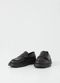 Juhlakengät<Vagabond Mike Loafer Musta Croc Embossed Leather